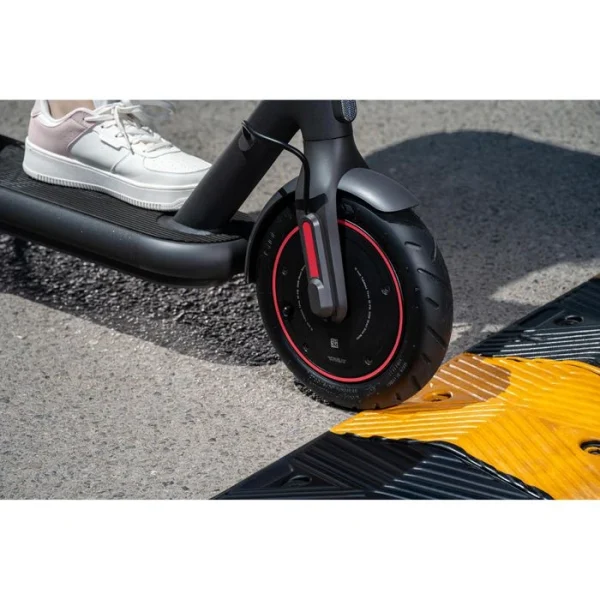 Xiaomi E-Scooter Mi Scooter 4 Pro, 20km/h, Schwarz, Traglast 120kg, Straßenzulassung, Reichweite 55km 9